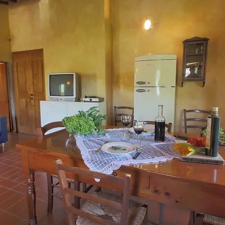 Apartment Belvilla By Oyo Podere Pulicciano Scaletta Pian Di Sco