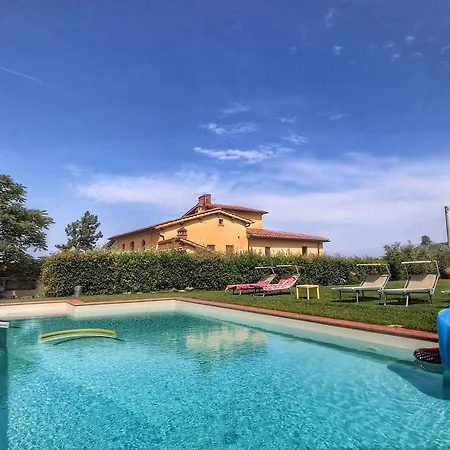 Belvilla By Oyo Podere Pulicciano Scaletta